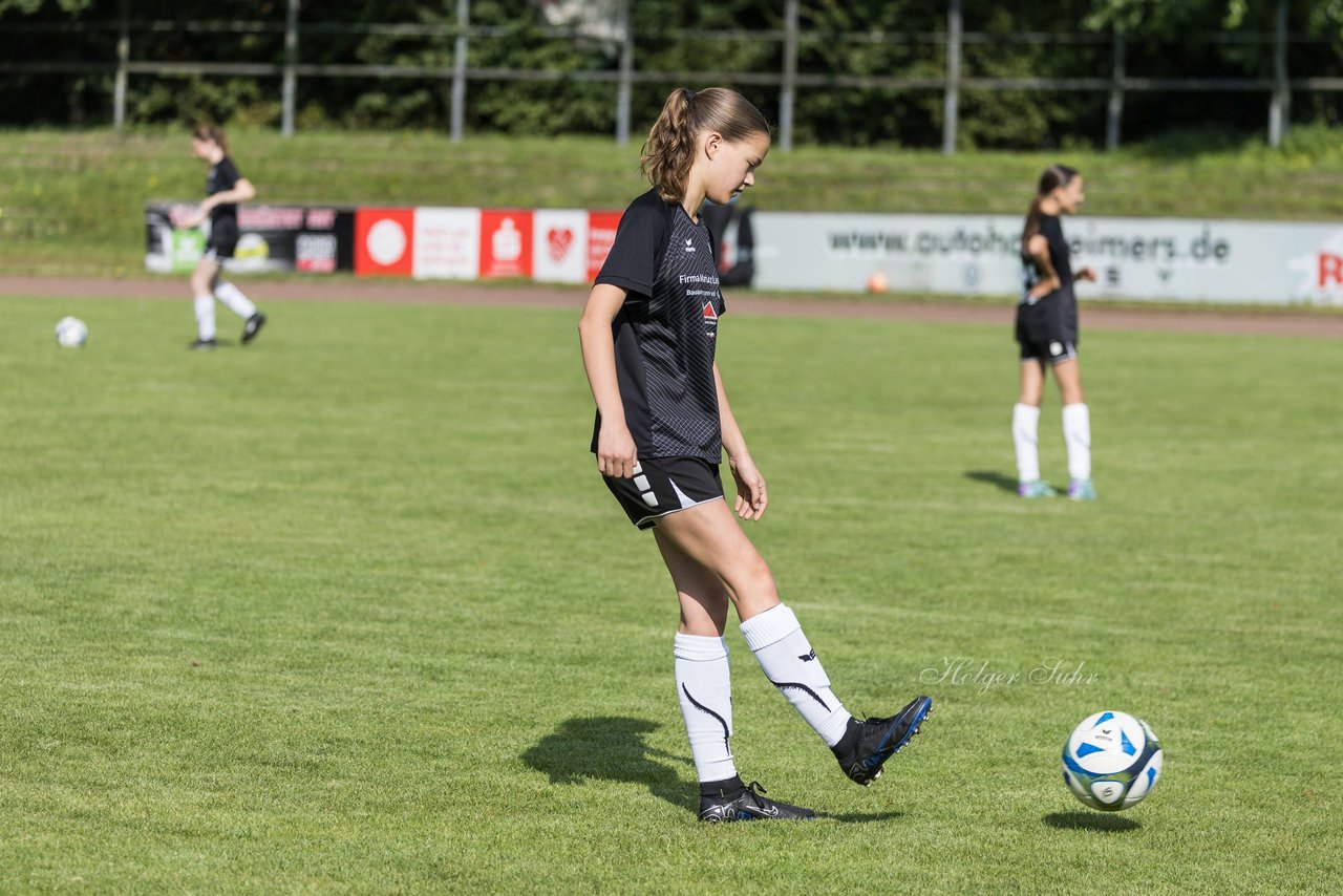 Bild 142 - wCJ VfL Pinneberg - Eimsbuetteler TV : Ergebnis: 0:5